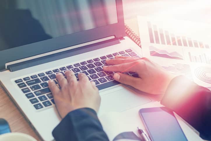 Contenido generado por usuarios Contenido generado por usuarios