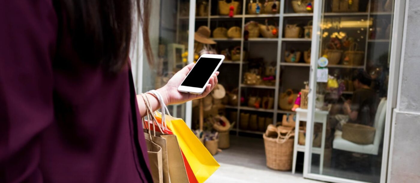Soluciones digitales para vencer los retos del verano en el comercio local
