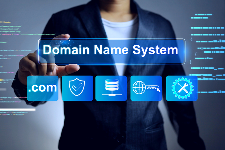 Qué es el DNS y cómo funciona, paso a paso
